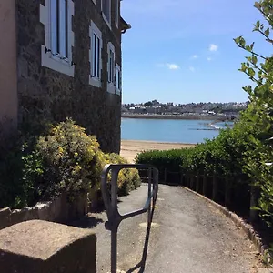 Le Dauphine Saint-Malo